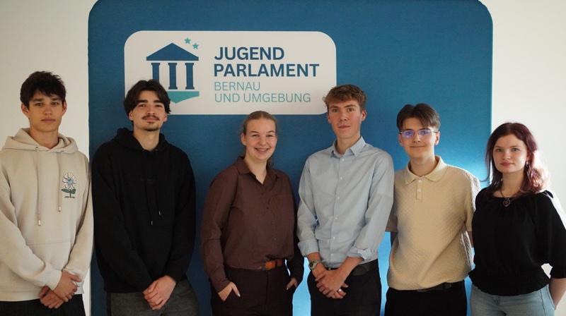 Der Vorstand des Jugendparlaments Bernau